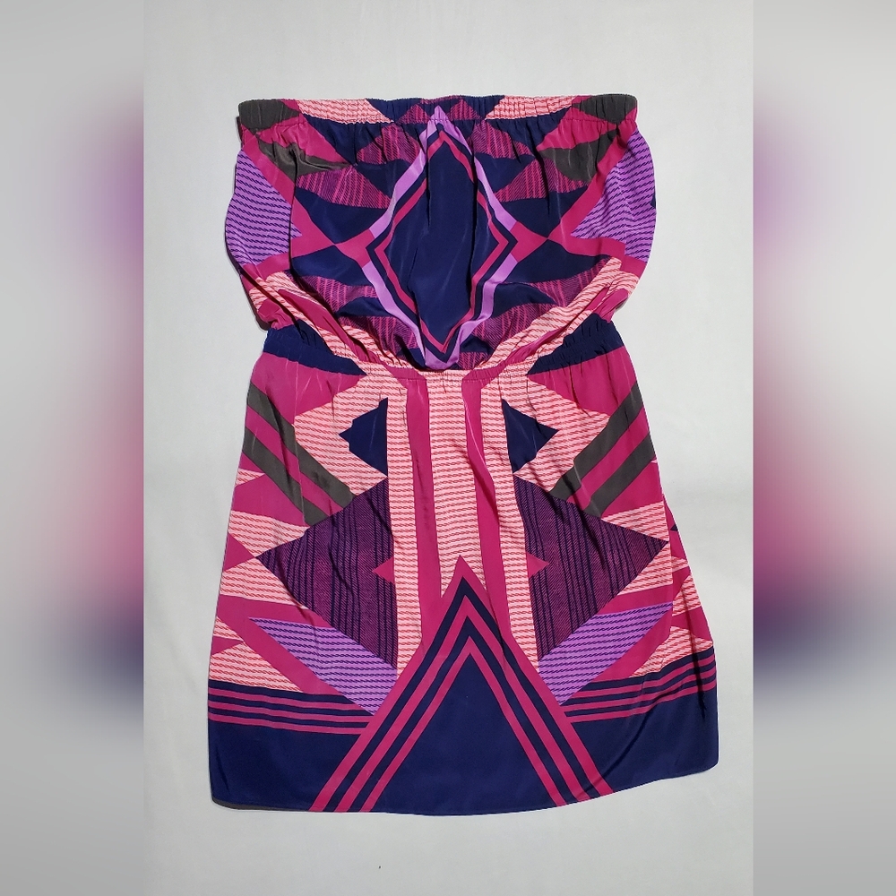 Express Large Strapless Dress Geometric Pink Purple